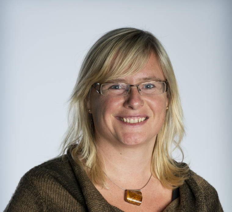 Seniorforsker i Noklus, Anne Stavelin, har ledet arbeidet med parallellanalyse. Foto: Noklus